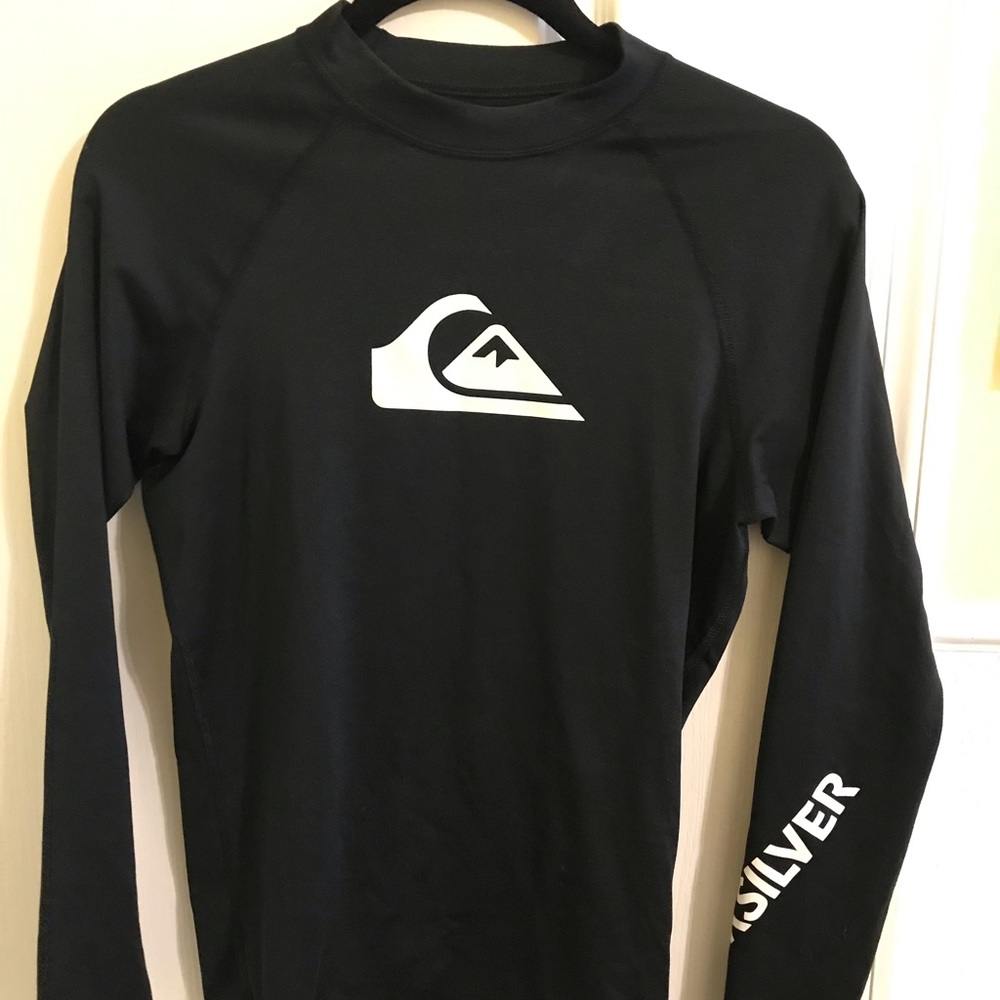Quicksilver rash guard